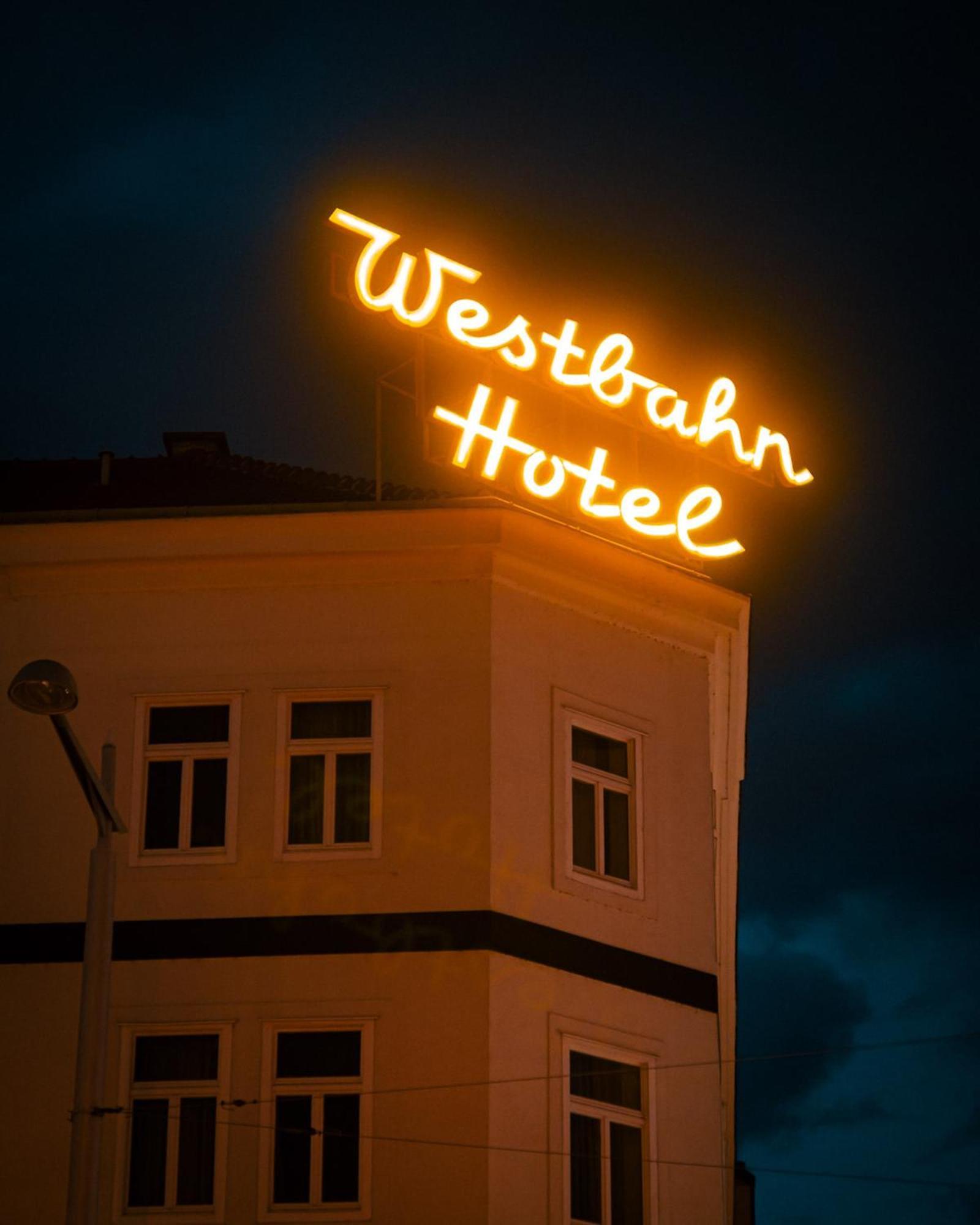 Hotel Westbahn Відень Екстер'єр фото